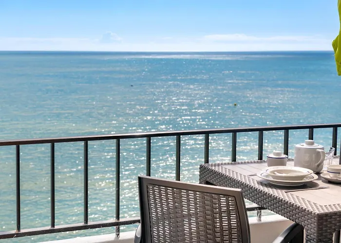 Sunset Azul - Sea View - Free Wifi - By Bedzy *