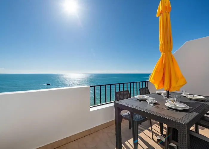 Sunset Azul - Sea View - Free Wifi - By Bedzy אלבופיירה