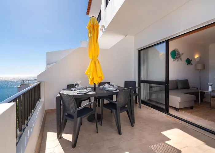 Appartement Sunset Azul - Sea View - Free Wifi - By Bedzy *