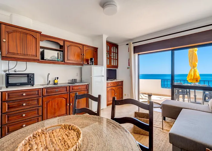 Sunset Azul - Sea View - Free Wifi - By Bedzy Apartament